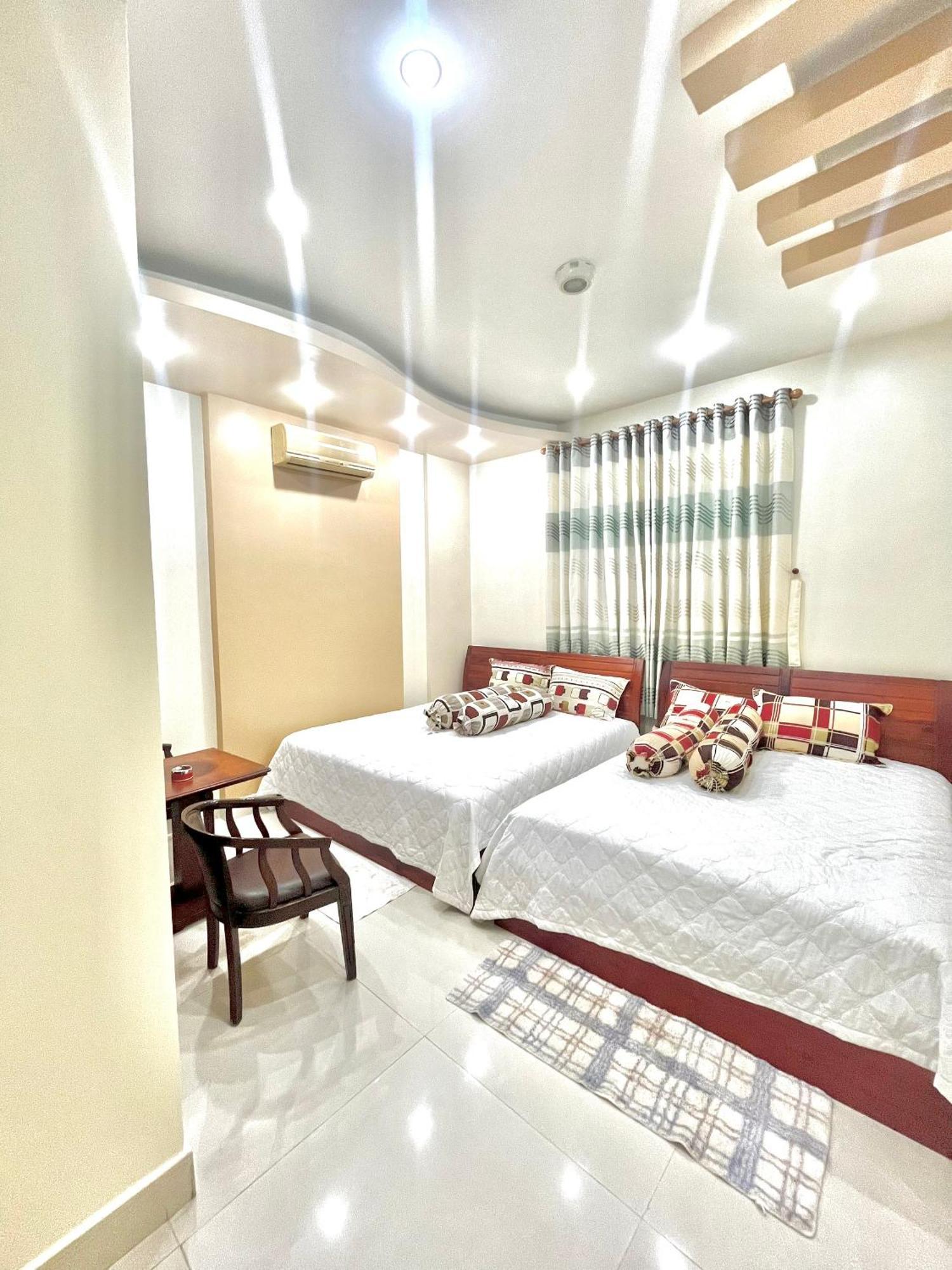 Cherry Homestay - Hoang De Motel Chau Doc Exterior foto
